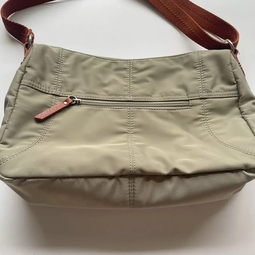 The Sak Green Nylon Casual Cross Body Purse - Picture 3 of 8